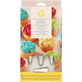 Wilton Cupcake Decorating - Set of 12
